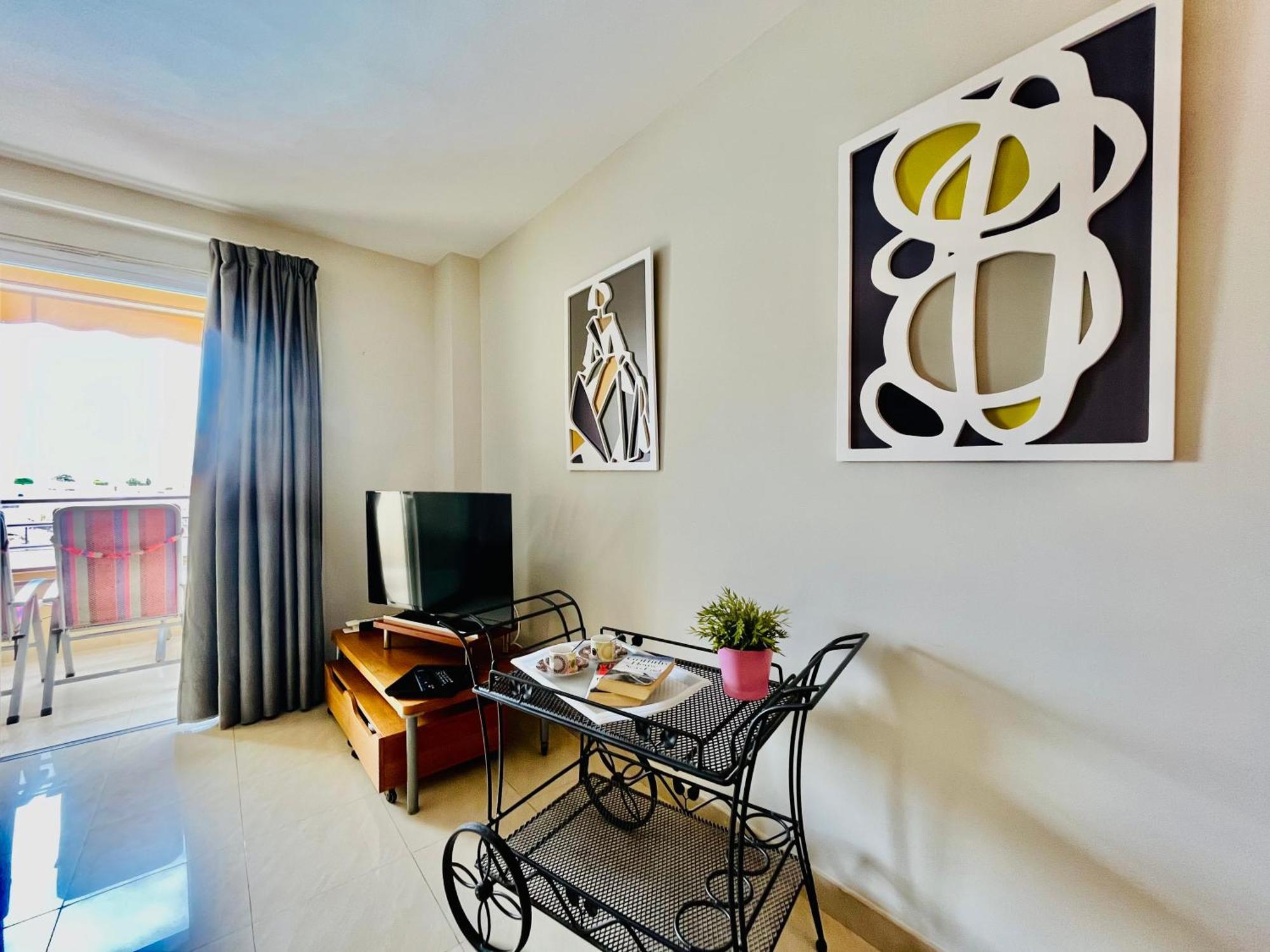 Appartement Poolside Paradise *